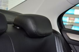 2013款大众新桑塔纳1.4L手动舒适版