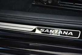 2013款大众新桑塔纳1.4L手动舒适版