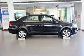 2013款大众新桑塔纳1.4L手动舒适版
