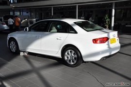 2010款奥迪A4L