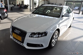 2010款奥迪A4L