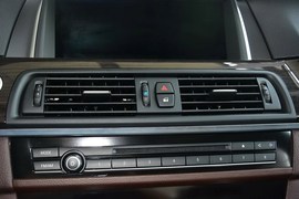 2014款宝马525Li豪华设计套装