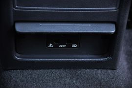 2015款大众途观1.8TSI手自一体两驱舒适版