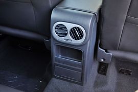 2015款大众途观1.8TSI手自一体两驱舒适版
