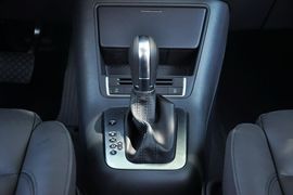 2015款大众途观1.8TSI手自一体两驱舒适版