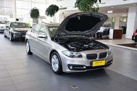 2014款宝马520i典雅型