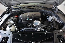 2014款宝马520i典雅型