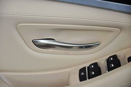 2014款宝马520i典雅型