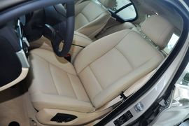 2014款宝马520i典雅型