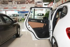 2014款中华V5