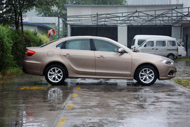 2014款中华H530