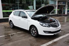 2014款宝骏610