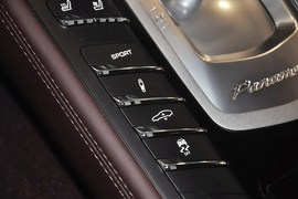 2014款保时捷Panamera