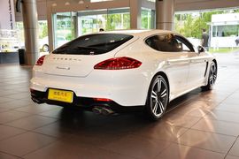 2014款保时捷Panamera
