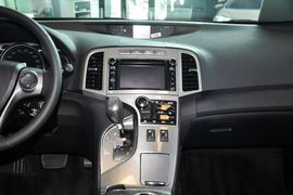 2013款丰田Venza威飒2.7L四驱豪华版