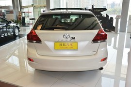 2013款丰田Venza威飒2.7L四驱豪华版