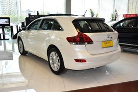 2013款丰田Venza威飒2.7L四驱豪华版