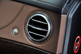 2014款奔驰S320L商务型
