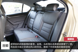 价格相近你会选谁？