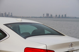 风韵犹存换芯容!