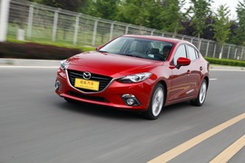 2014款马自达3昂克赛拉动态对比福克斯文章配图