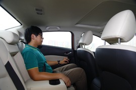 2014款马自达3昂克赛拉动态对比福克斯文章配图