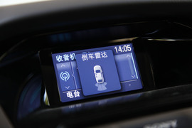 2012款福特福克斯两厢2.0L自动试驾实拍