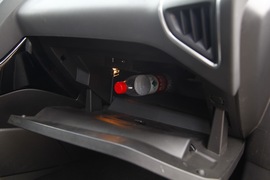 2012款福特福克斯两厢2.0L自动试驾实拍