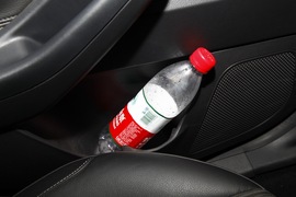 2012款福特福克斯两厢2.0L自动试驾实拍