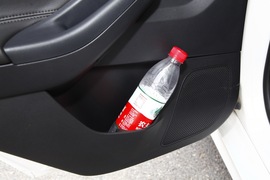 2012款福特福克斯两厢2.0L自动试驾实拍
