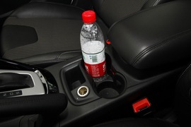2012款福特福克斯两厢2.0L自动试驾实拍