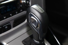 2012款福特福克斯两厢2.0L自动试驾实拍