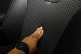 2012款福特福克斯两厢2.0L自动试驾实拍