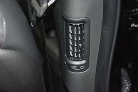 2013款起亚索兰托2.4GDI