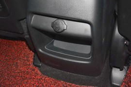 2013款起亚索兰托2.4GDI