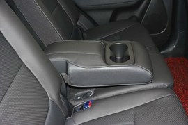 2013款起亚索兰托2.4GDI