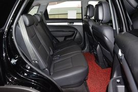 2013款起亚索兰托2.4GDI