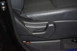 2013款起亚索兰托2.4GDI