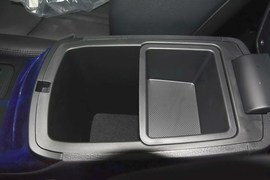 2013款起亚索兰托2.4GDI