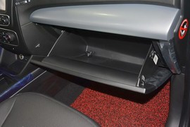 2013款起亚索兰托2.4GDI