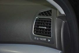 2013款起亚索兰托2.4GDI