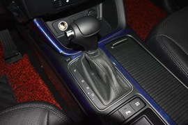 2013款起亚索兰托2.4GDI