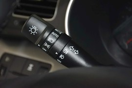 2013款起亚索兰托2.4GDI