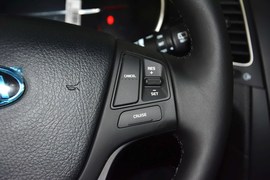 2013款起亚索兰托2.4GDI