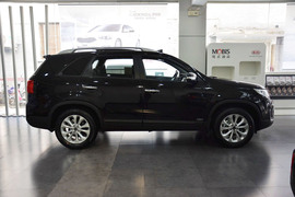 2013款起亚索兰托2.4GDI