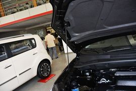 2013款起亚狮跑2.0L