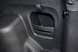 2013款起亚狮跑2.0L
