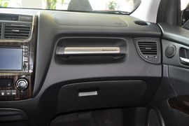 2013款起亚狮跑2.0L