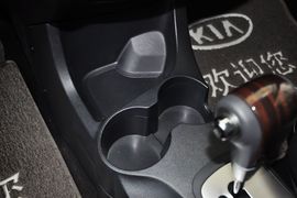 2013款起亚狮跑2.0L