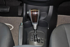 2013款起亚狮跑2.0L